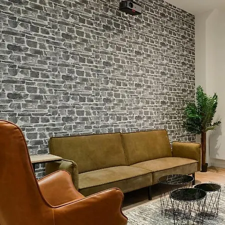 Ng Suitehome - Lille I Gare I Lorraine - Maison 2 - Balneo - Netflix - Wifi - Jardin Сasa de vacaciones *