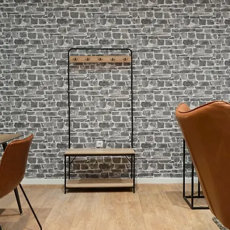 Дом отдыха Ng Suitehome - Lille I Gare I Lorraine - Maison 2 - Balneo - Netflix - Wifi - Jardin